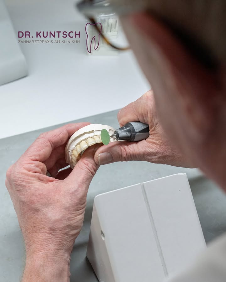 Präzision ist das A und O! ☝🏼 
#zahnarzt #zahnarztkempten #praxis #zahngesundheit #kempten #zahnmedizin
